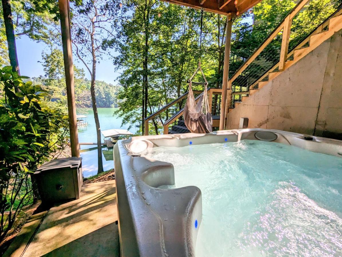 Lanier Landing - Private Dock Hot Tub Game Room Gainesville Eksteriør billede